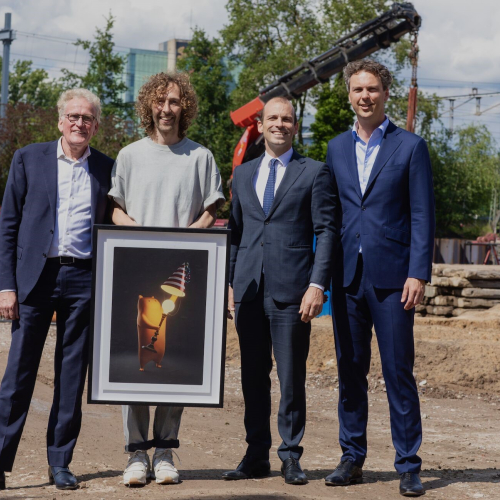 Onthulling kunstwerk.jpg