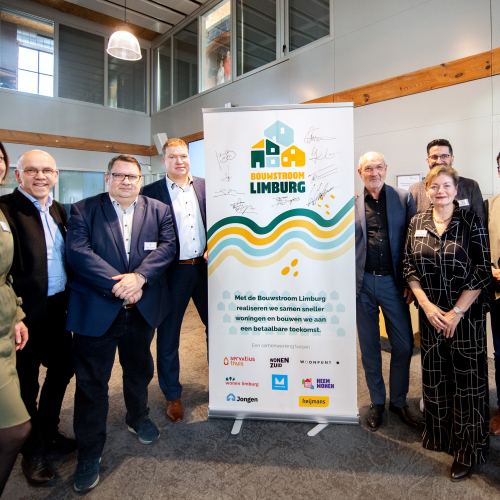 Ondertekening bouwstroom-0.jpg