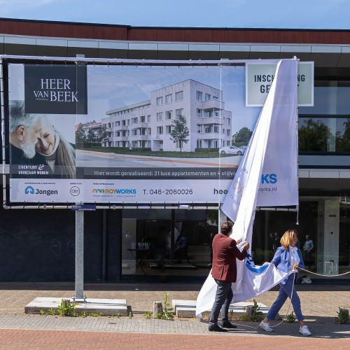 Beek-Onthulling bord.jpg